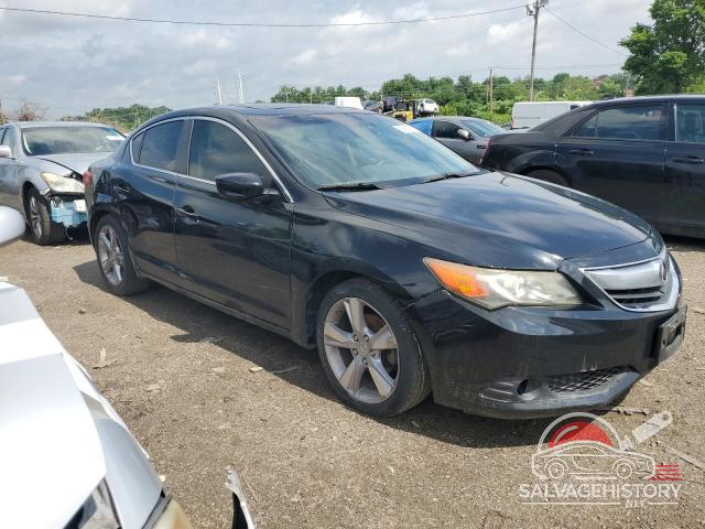 19VDE1F5XDE016899 2013 ACURA ILX photo no. 4