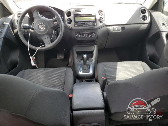 WVGBV7AX7BW001267 2011 VOLKSWAGEN TIGUAN photo no. 8
