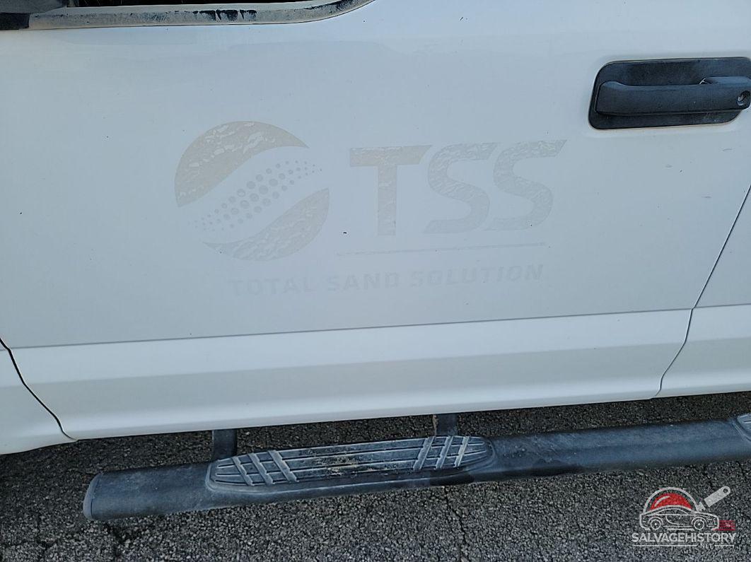 1FTEW1E58JKE29777 2018 FORD F150 photo no. 4