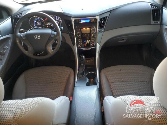 5NPEB4AC0BH054050 2011 HYUNDAI SONATA photo no. 8