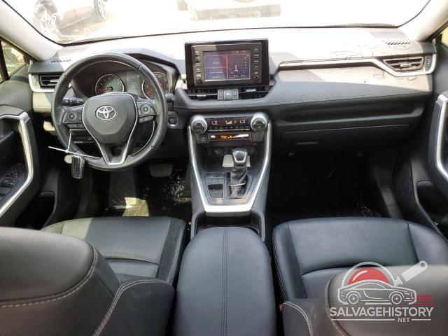 JTMC1RFV5KD040720 2019 TOYOTA RAV4 photo no. 8
