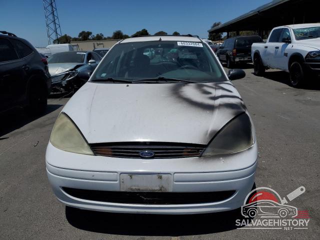 1FAFP36362W143422 2002 FORD FOCUS photo no. 5