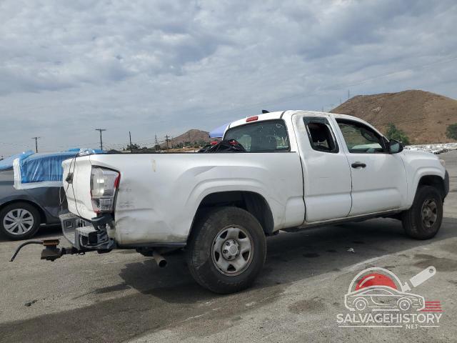 5TFRX5GN4HX092184 2017 TOYOTA TACOMA photo no. 3
