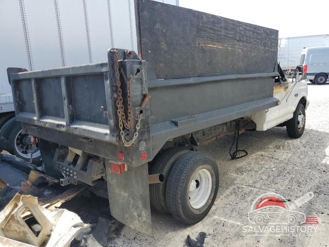 1FDLF45SEA44820 1995 FORD F350 photo no. 3