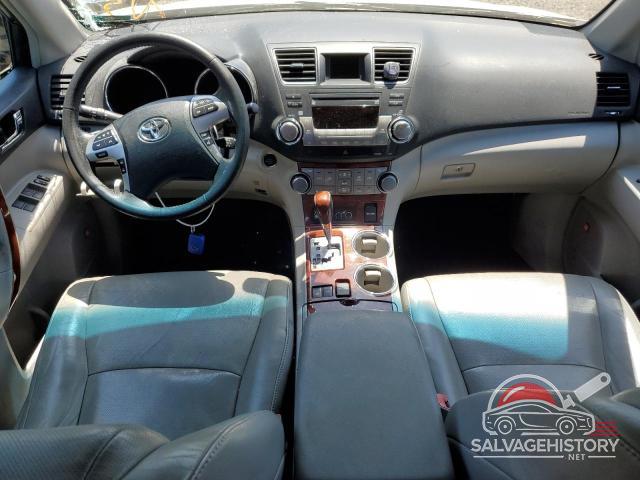 5TDDK3EH2BS068067 2011 TOYOTA HIGHLANDER photo no. 8