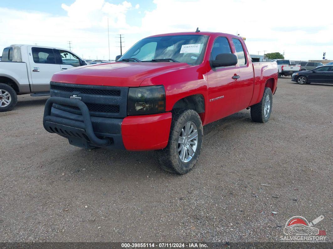 1GCEC19X88Z299537 2008 CHEVROLET SILVERADO 1500 photo no. 2