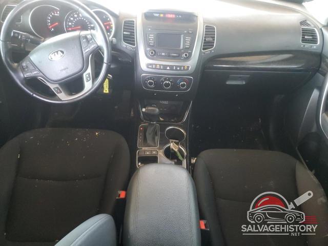 5XYKT4A65FG647118 2015 KIA SORENTO photo no. 8