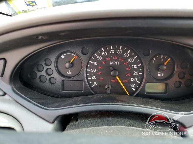 1FAHP3632YW250193 2000 FORD FOCUS photo no. 9