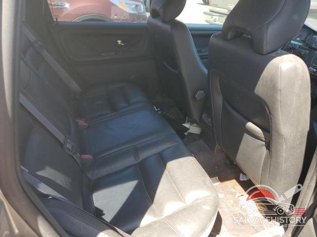 YV1LW53D8X2544326 1999 VOLVO V70 photo no. 10