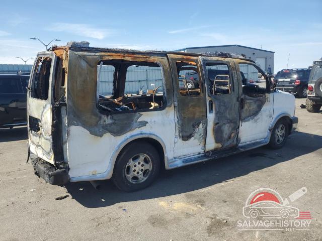1GBFG15XX31232934 2003 CHEVROLET EXPRESS photo no. 3