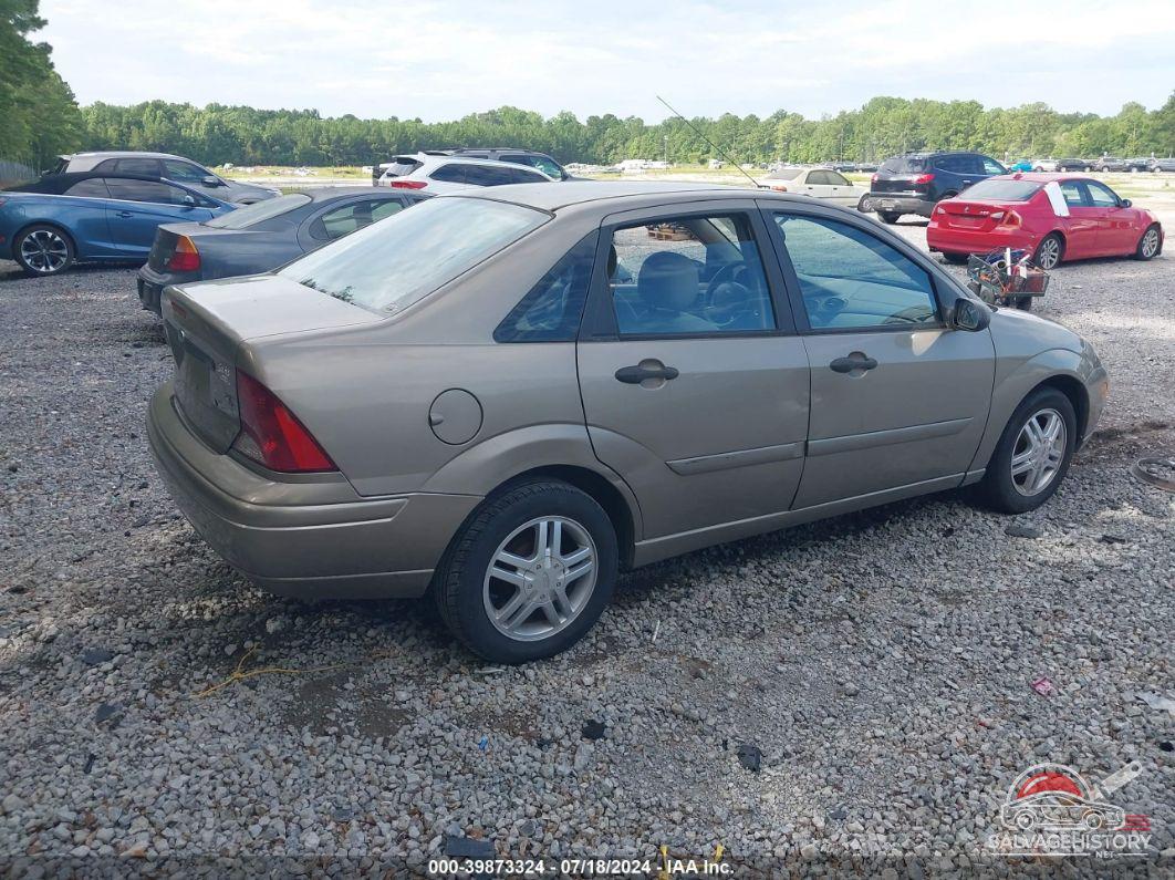 1FAFP34Z34W180924 2004 FORD FOCUS photo no. 4