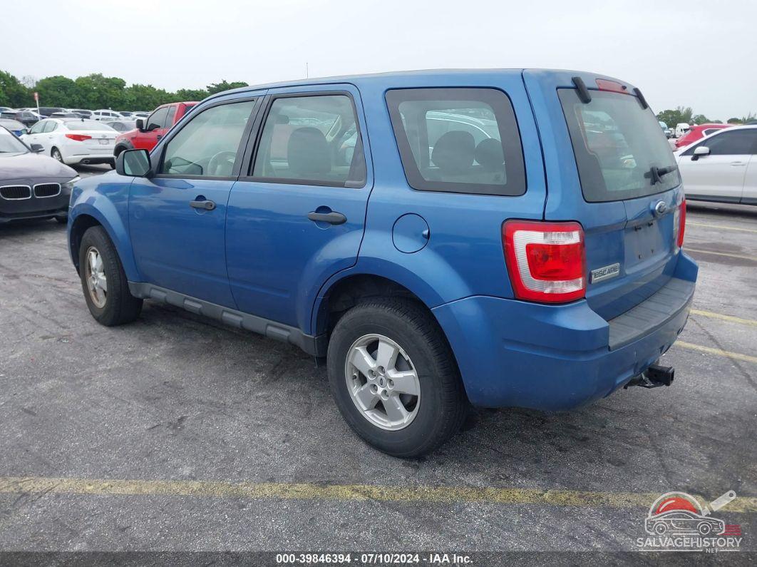 1FMCU02729KA00431 2009 FORD ESCAPE photo no. 3