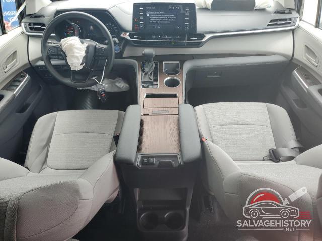 5TDKRKEC4RS194944 2024 TOYOTA SIENNA LE photo no. 8