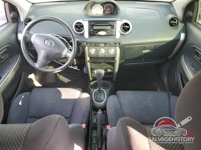 JTKKT624940048811 2004 TOYOTA SCION photo no. 8