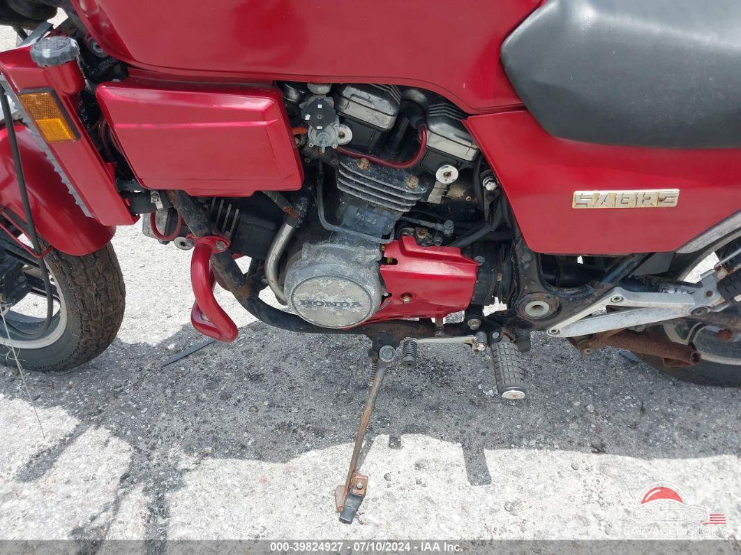 JH2RC2204EM004339 1984 HONDA VF700 photo no. 9