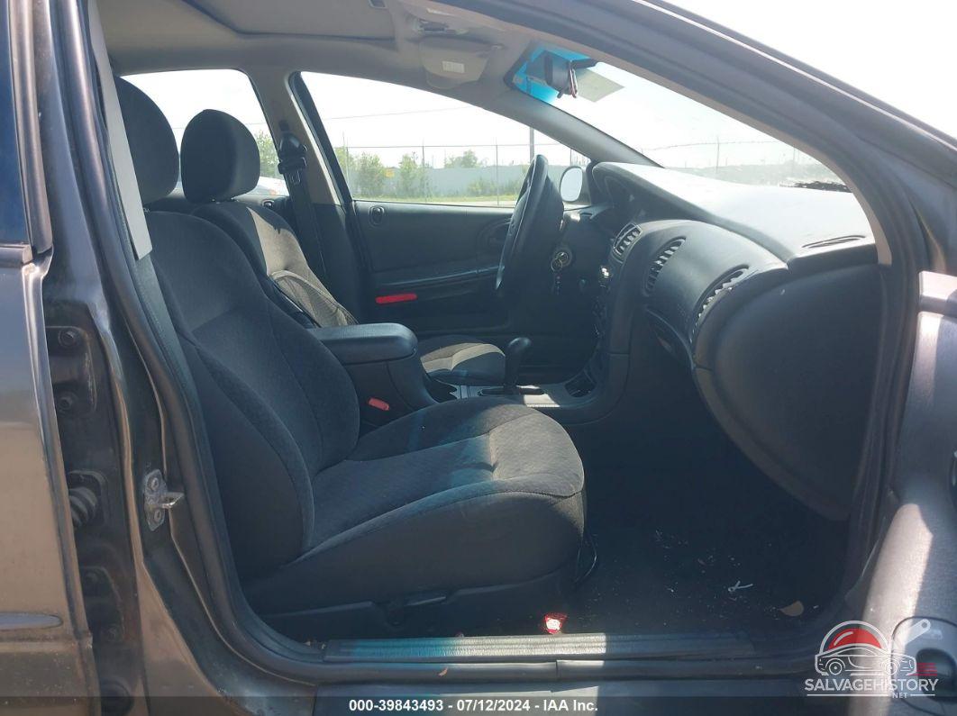 2B3HD46R84H672492 2004 DODGE INTREPID photo no. 5