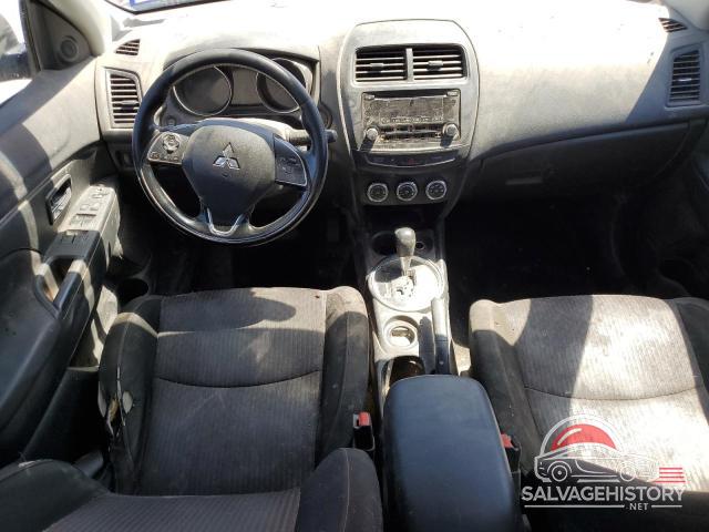 JA4AP3AU7HZ027569 2017 MITSUBISHI OUTLANDER photo no. 8