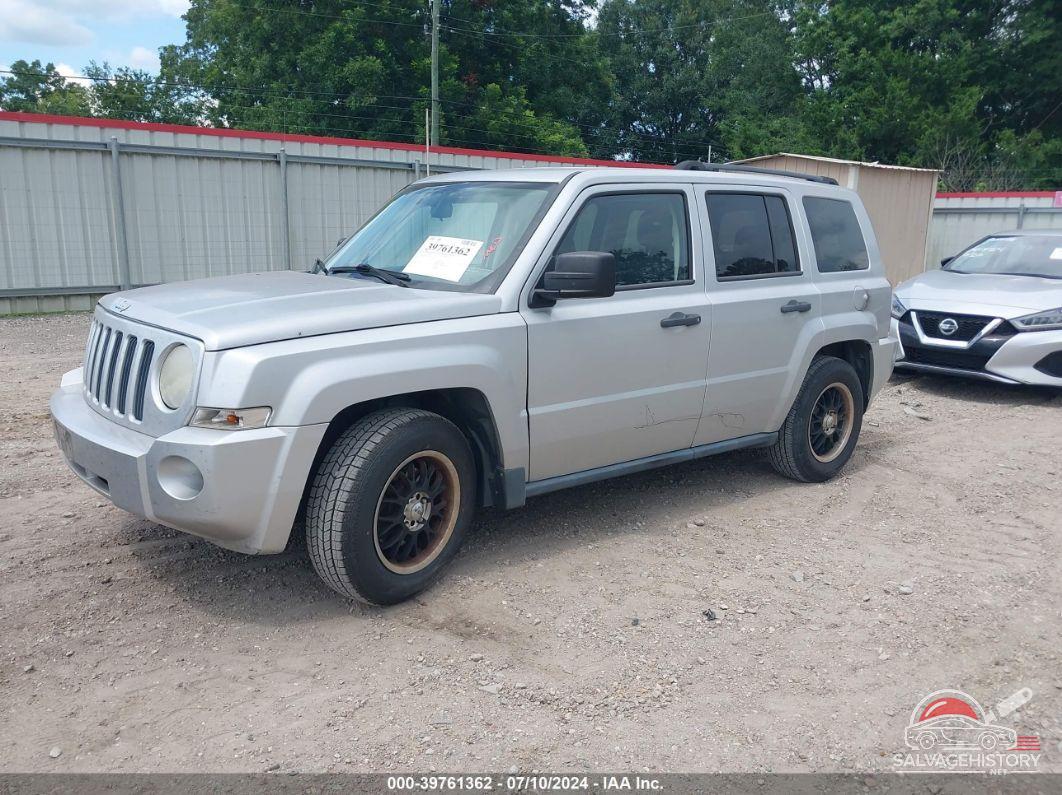 1J8FF28WX8D543575 2008 JEEP PATRIOT photo no. 2