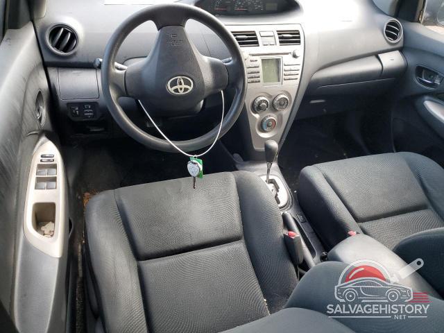 JTDBT4K35A4077875 2010 TOYOTA YARIS photo no. 8