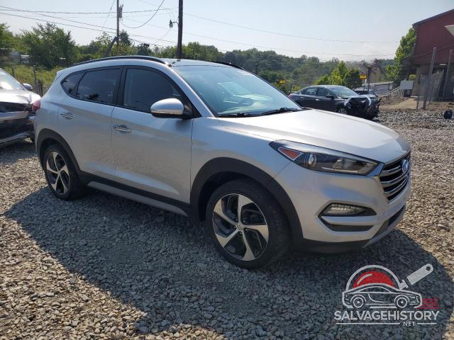 KM8J3CA29JU669502 2018 HYUNDAI TUCSON photo no. 4