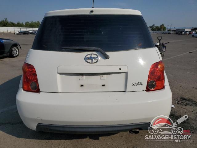 JTKKT624940048811 2004 TOYOTA SCION photo no. 6