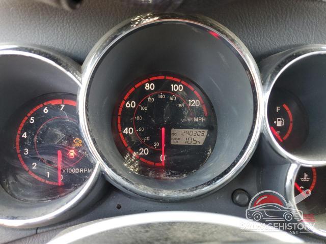 2T1KR32E34C305139 2004 TOYOTA COROLLA photo no. 9