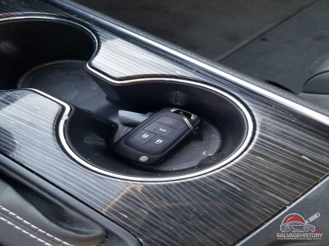 2G11Z5S33J9151042 2018 CHEVROLET IMPALA photo no. 4