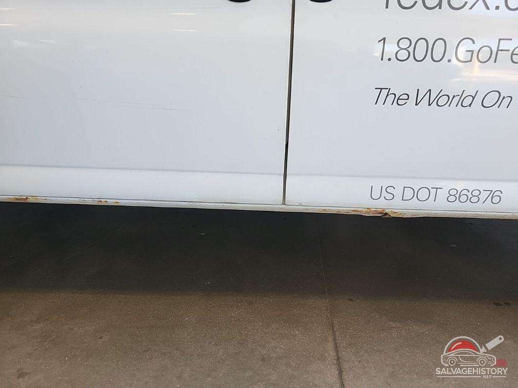 1GTW7FCA4C1182829 2012 GMC SAVANA 2500 photo no. 9