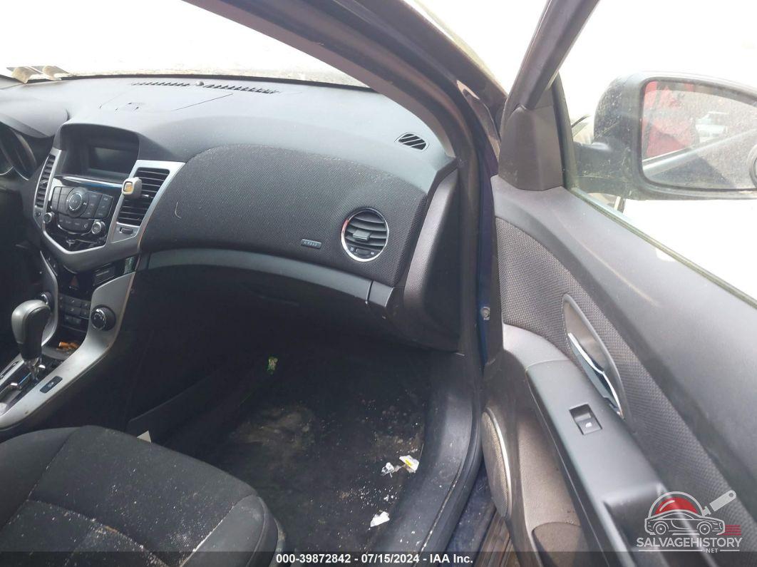 1G1PF5S92B7126014 2011 CHEVROLET CRUZE photo no. 5