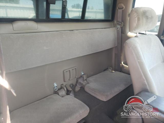 5TESN92N21Z729545 2001 TOYOTA TACOMA photo no. 10