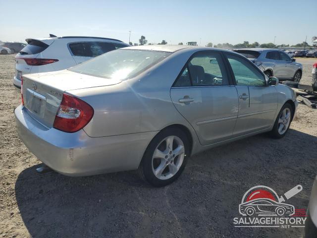 4T1BE32K44U267663 2004 TOYOTA CAMRY photo no. 3