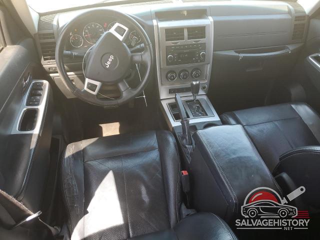 1J4PP5GK7AW148122 2010 JEEP LIBERTY photo no. 8