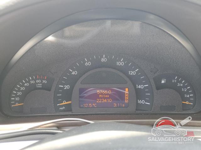 WDBRF40J74F514399 2004 MERCEDES-BENZ C-CLASS photo no. 12
