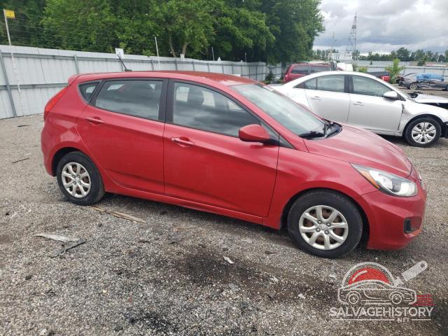 KMHCT5AE7DU125969 2013 HYUNDAI ACCENT photo no. 4