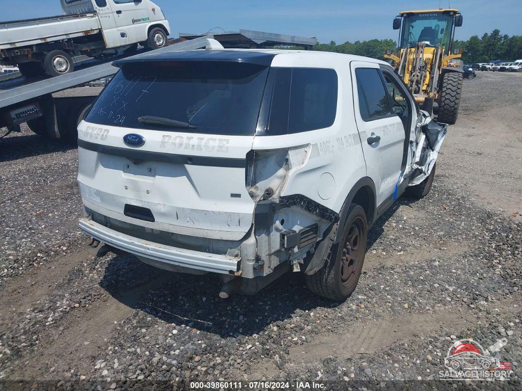 1FM5K8AR9HGD66713 2017 FORD UTILITY POLICE INTERCEPTOR photo no. 4