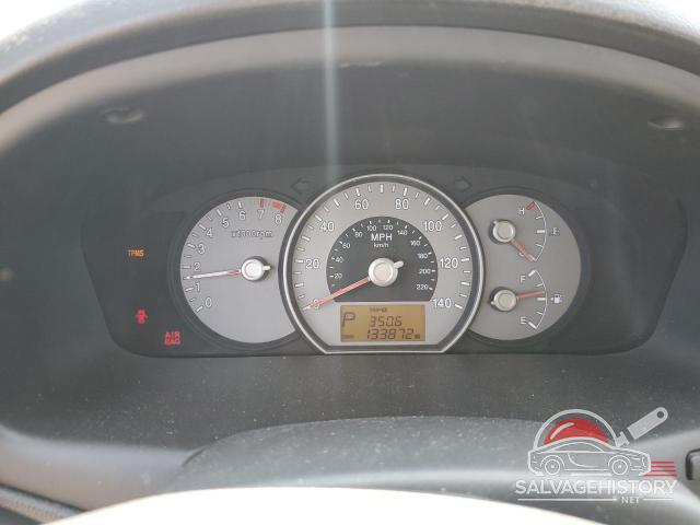 KNAFG526277091906 2007 KIA RONDO photo no. 9
