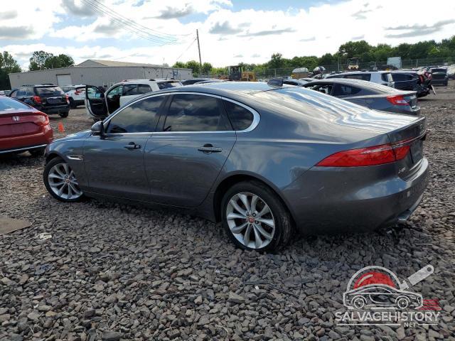 SAJBD4FN0JCY54043 2018 JAGUAR XF photo no. 2