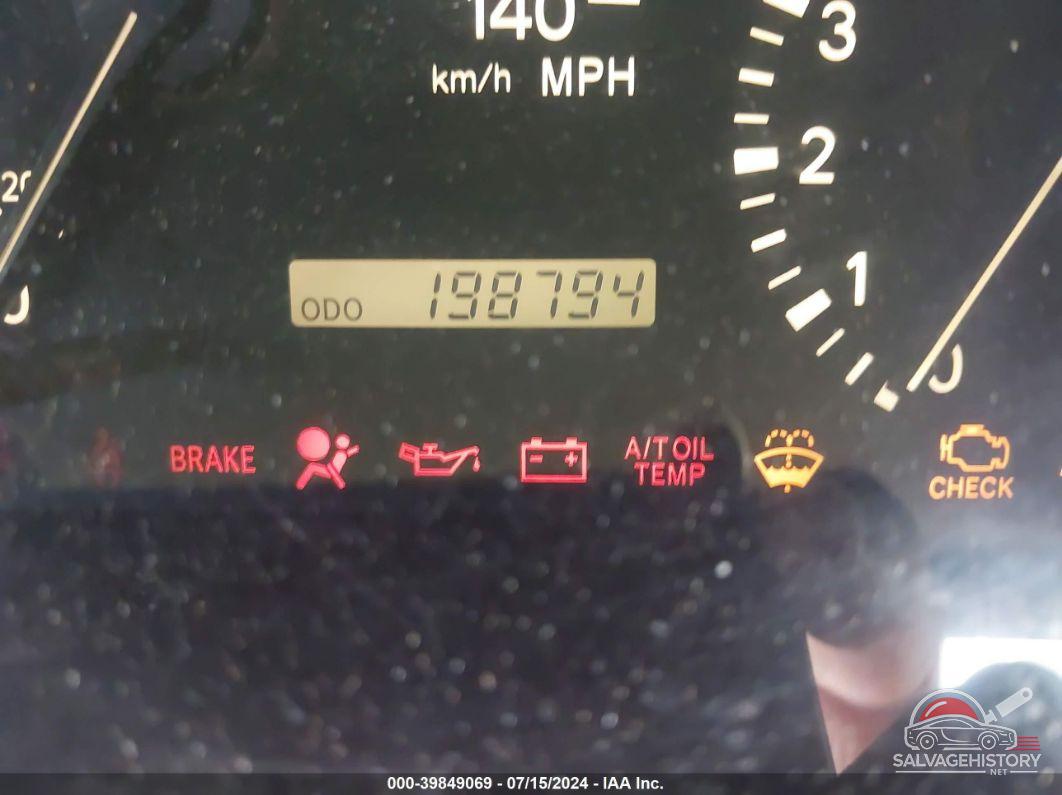 JTJHF10U710181896 2001 LEXUS RX 300 photo no. 7