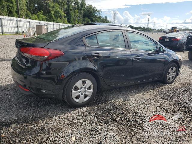 3KPFK4A71HE113028 2017 KIA FORTE photo no. 3