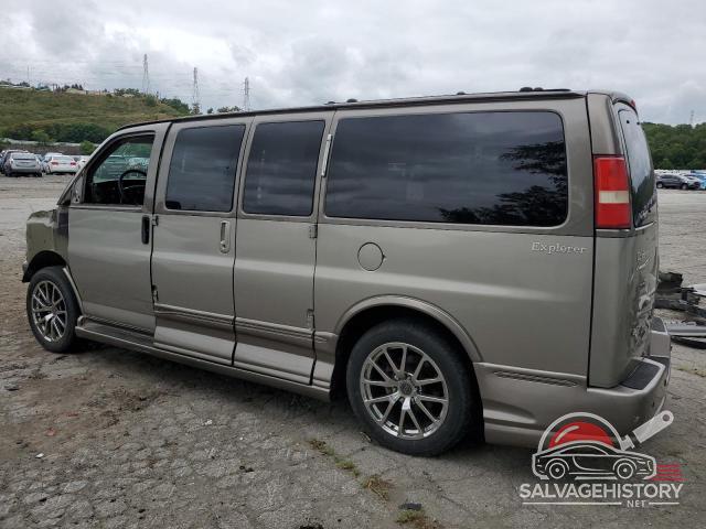 1GBSGDC46D1184262 2013 CHEVROLET EXPRESS photo no. 2