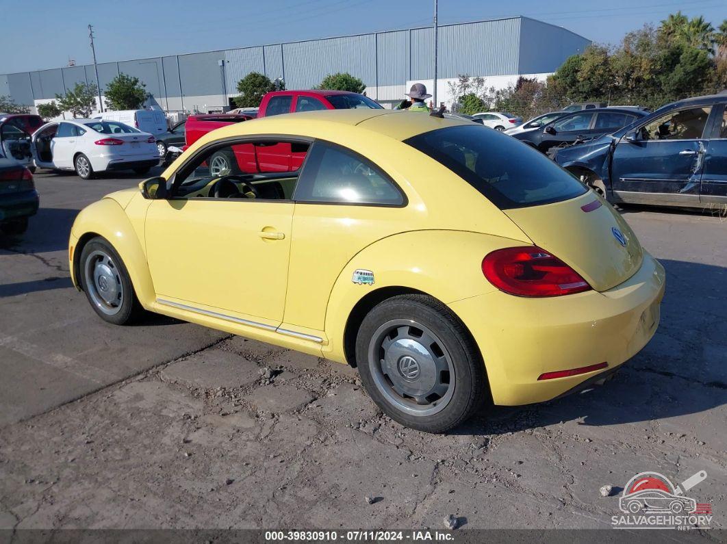3VWJP7AT2CM640341 2012 VOLKSWAGEN BEETLE photo no. 3
