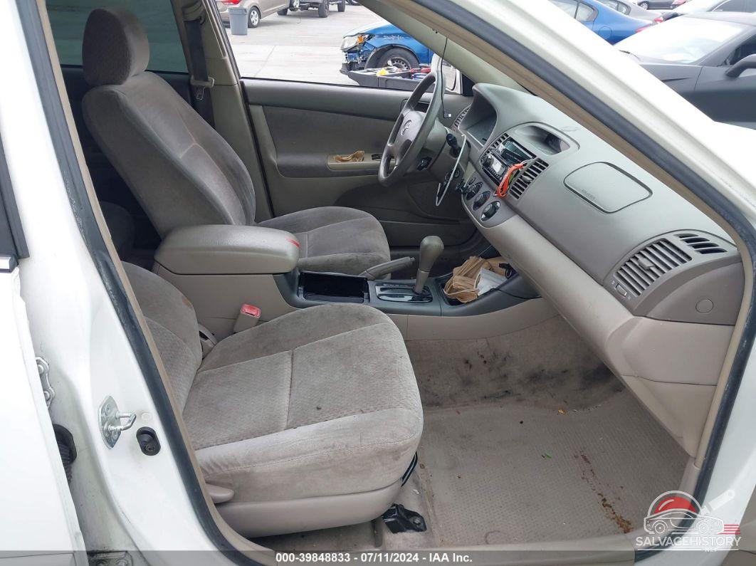 4T1BE32K54U356271 2004 TOYOTA CAMRY photo no. 5