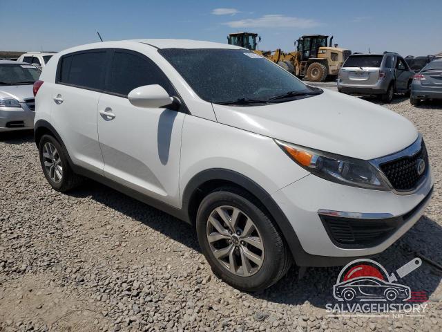KNDPBCACXF7790734 2015 KIA SPORTAGE photo no. 4