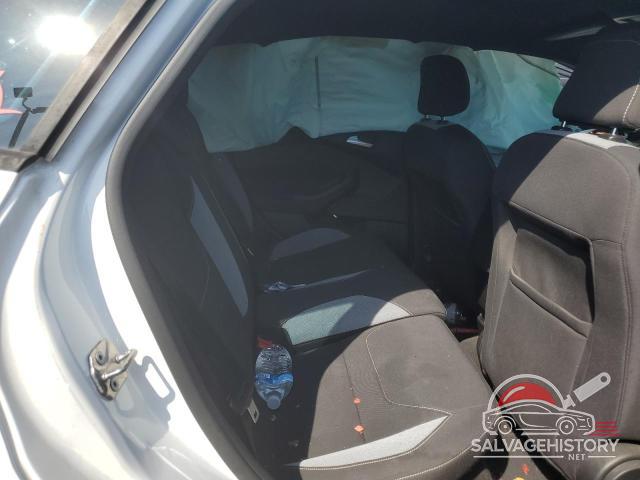 1FADP3L95FL267317 2015 FORD FOCUS photo no. 11