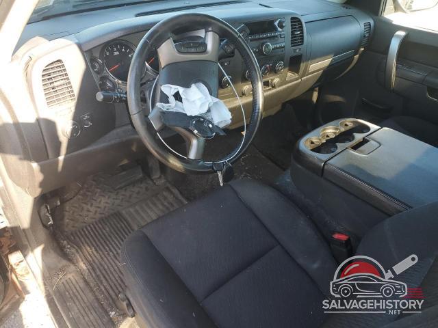 1GCNKSE03BZ389879 2011 CHEVROLET ALL Models photo no. 8