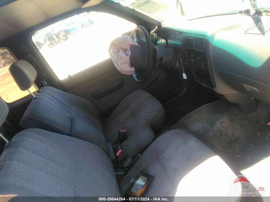4TAVL52N8TZ103178 1996 TOYOTA TACOMA photo no. 5