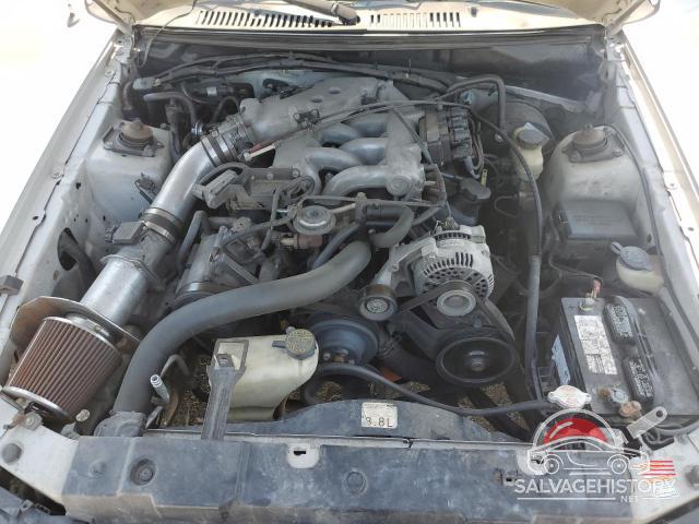 1FAFP4049XF122269 1999 FORD ALL Models photo no. 11