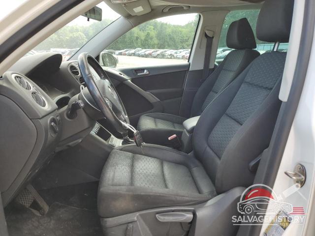 WVGAV75NX9W525866 2009 VOLKSWAGEN TIGUAN photo no. 7