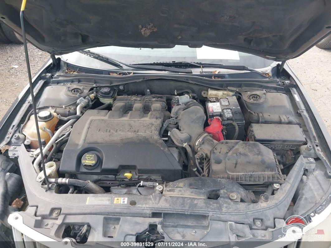 3LNHL2GC6AR609645 2010 LINCOLN MKZ photo no. 10