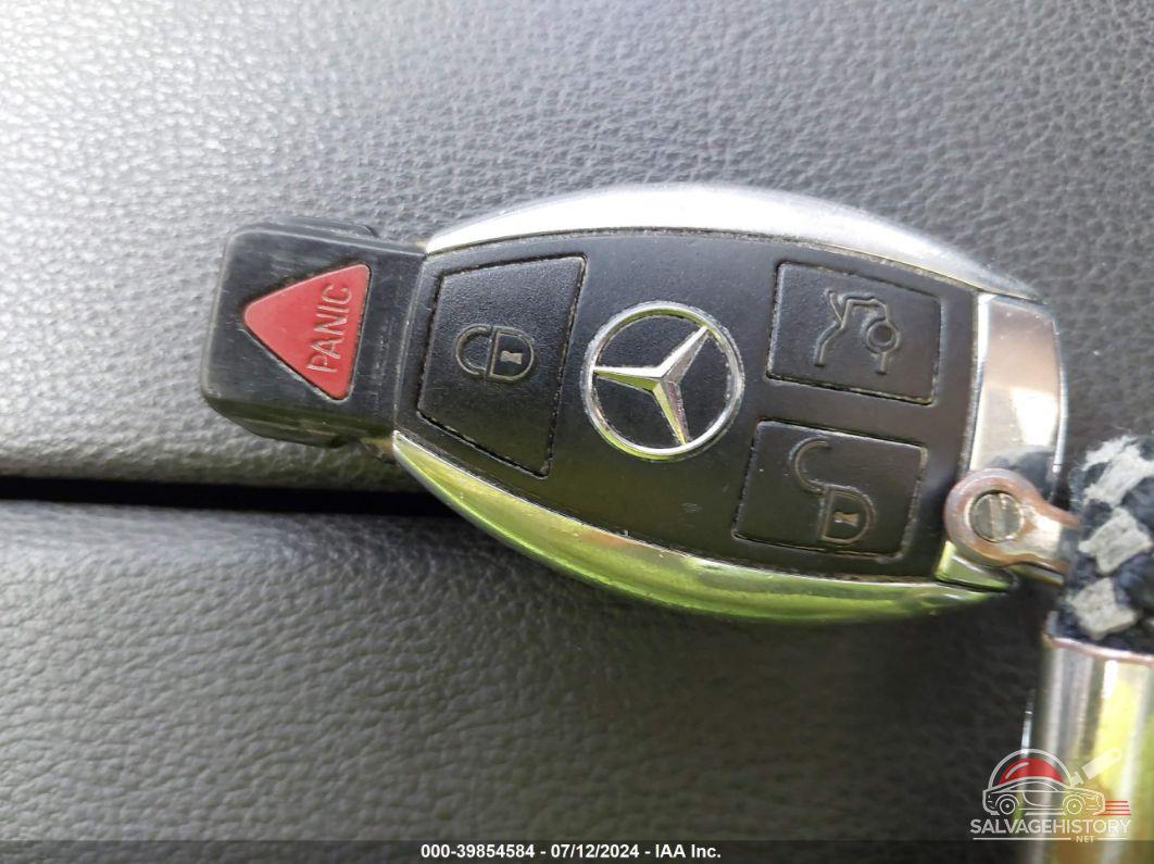 WDCGG8HB7BF554158 2011 MERCEDES-BENZ GLK 350 photo no. 11